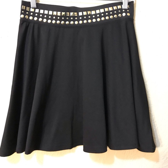 Copper Key Dresses & Skirts - Copper Key Mini Skirt Black Large